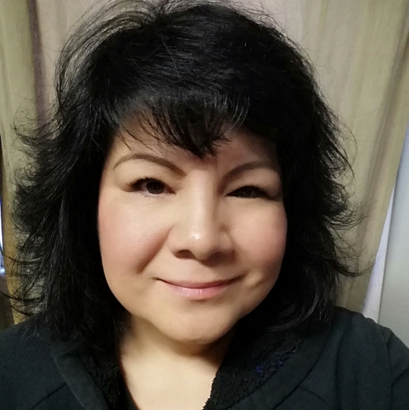 Meet your Posher, Paulette - Picture 2 of 2